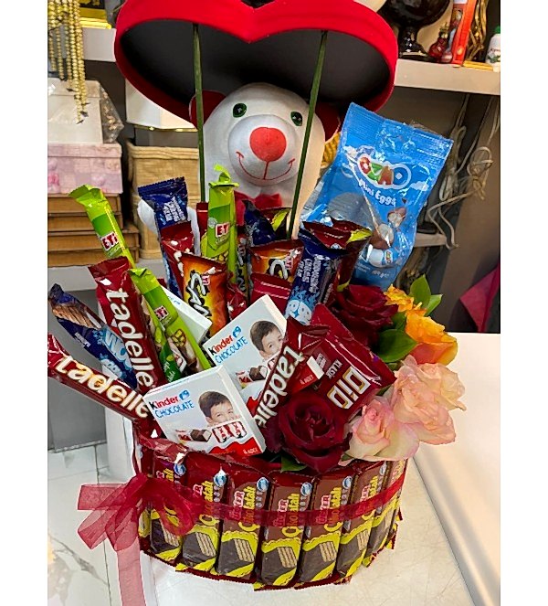 Ayıcıklı Çikolata Sepeti